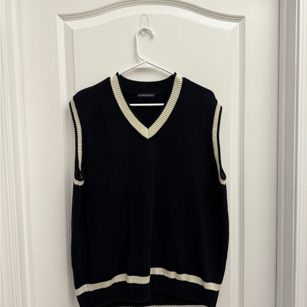 Brandy Melville Black V-Neck Sweater Vest